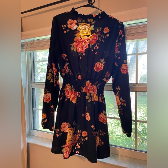 J for Justify Black Floral Long Sleeve Dress - Picture 2 of 4